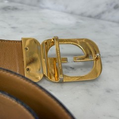 GUCCI buckle belt GG Logo Gold hardware Brown Leather Made in Italy Authentic