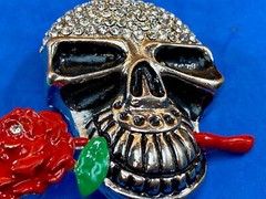 Multi Rhinestones Make Up Skull Holding Red Rose In Teeth! Belt Buckle