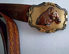 Raintree Grizzly Bear Buckle & Size 38 Leather Belt