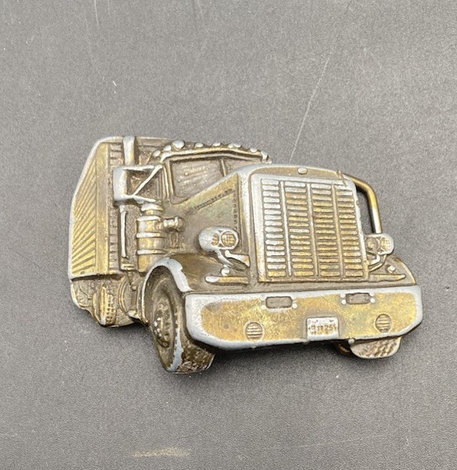 Vintage TRUCKER Belt Buckle BIG RIG Semi-Truck SOLID Metal Heavy WESTERN Cowboy
