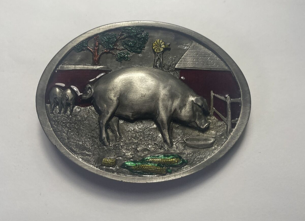 1987 BELT BUCKLE VINTAGE PIG IN PIGPEN C&J INC. MADE IN USA Farmers Farming Hog