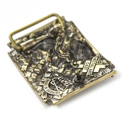 Brass belt buckle Banderstadt, Artistic sculptural fighting skull brass buckle