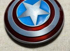 Captain America Shield Avengers Superhero Metal and Enamel Belt Buckle