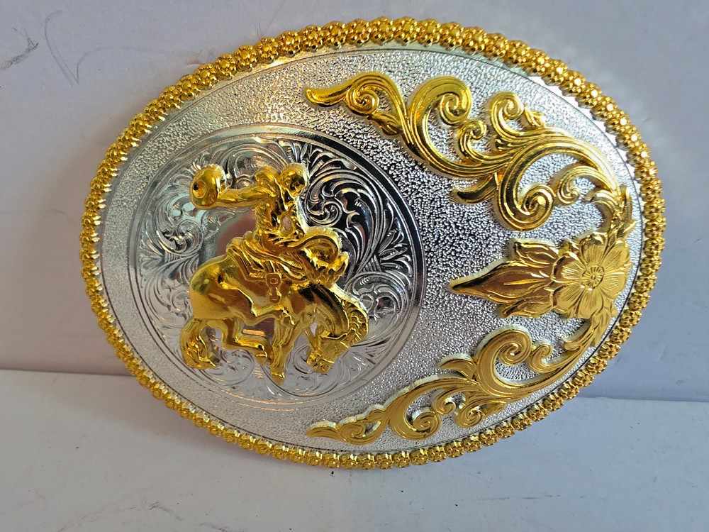 Nocona Men&rsquo;s Gold Bronco Belt Buckle LN