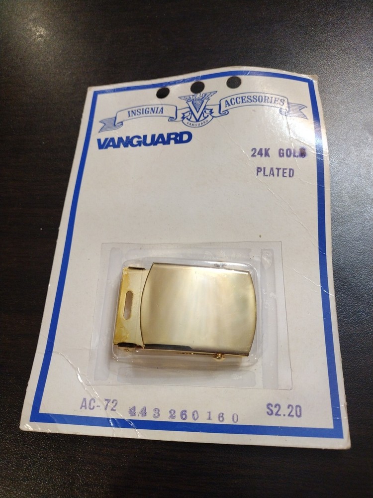 New In Pack Vintage Vanguard US Military Belt Buckle Made in USA AC-72