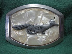 Collectible Pheasant / Duck / Geese 3 1/4&Prime; Long Belt Buckle MOTHER OF PEARL