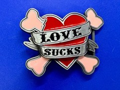 LOVE SUCKS Red Hearts Pink Crossbones Ladies Buckle Rage Belt Buckle