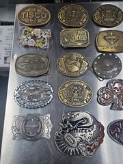 Vintage LOT OF 20 belt buckles WESTERN Chrome BRASS metal Some New Some Old LotA