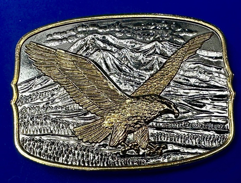 Vintage Soaring Patriotic USA Eagle Hawk w/ Mountains Belt Buckle 3.5” x 2.5”