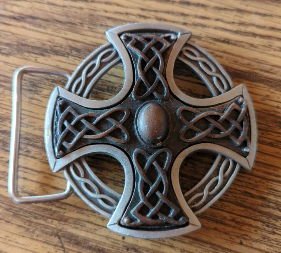 Celtic Cross Silver Tone Belt Buckle Bulldog Buckle Co. 1995 Made In England