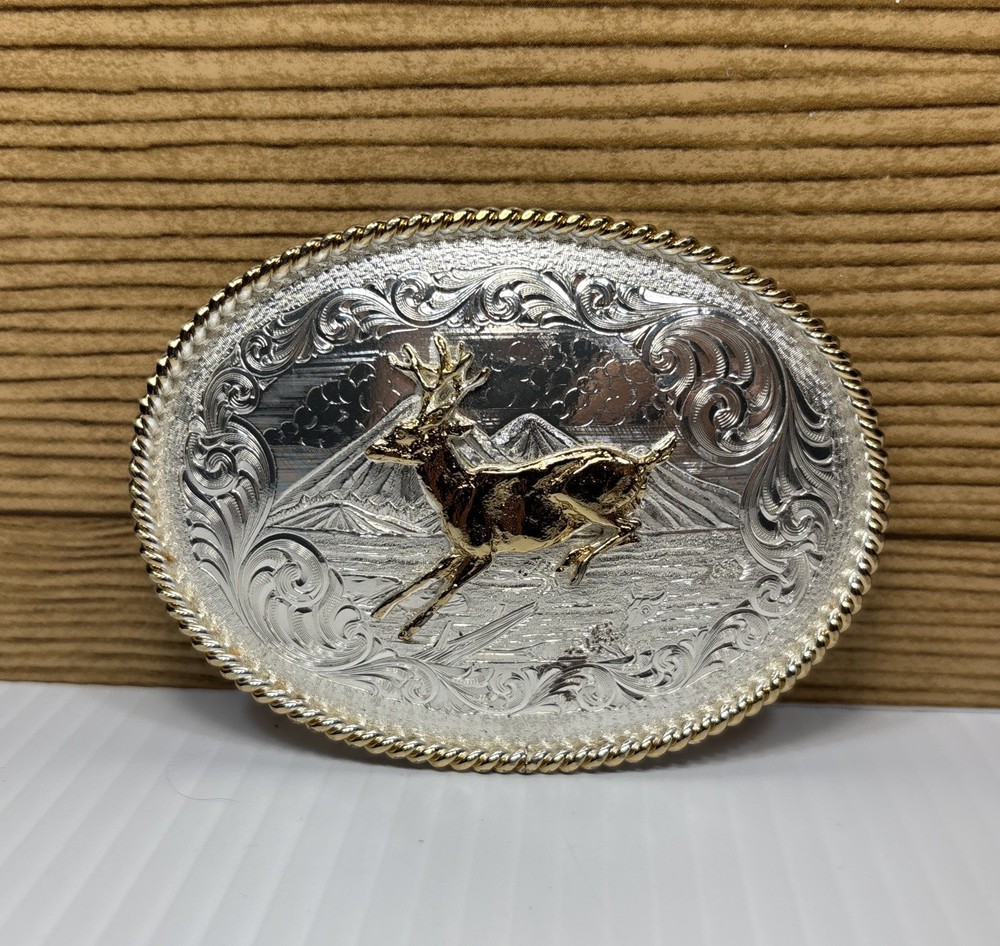 Montana Silversmiths Oval Outdoor Buck Belt Buckle Silver/Gold Rope Edge