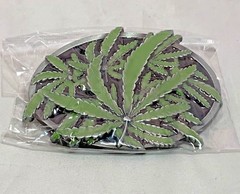 Marijuana Leaf Pot Hemp Belt Buckle Oval Green Black 4&Prime; x 2 3/4&Prime; NEW B1