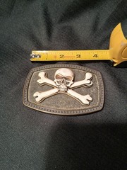 SKULL & CROSSBONES JOLLY ROGER BELT BUCKLE W/ RAISED SKULL & BONES 41/2 BY 3 IN