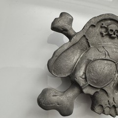 Heavy Metal Buckles Skull Pirate Crossbones Belt Buckle Lead Free Nautical
