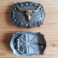 Long horns bull skull head western metal & bronze belt buckle (choice designs)