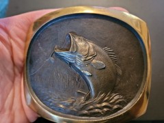 Vintage 1978 SL Knight Sculpture Bass Fly Fishing Belt Buckle Solid Bronze USA