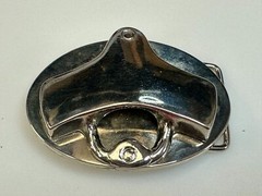 Useful Bottle Opener Mounted On Silver Color Fashion Retro Belt Buckle