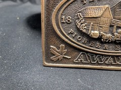 Vintage 1976 Labatt&rsquo;s « The Original Pioneer Brewery » Belt Buckle