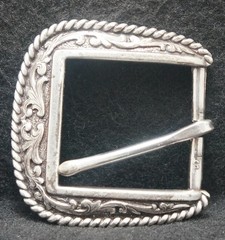 XE29142 VINTAGE 2007 ***ARIAT WESTERN TONGUE-TYPE FLORAL*** UNISEX BELT BUCKLE