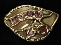 QK11141 *NOS* REALLY COOL **ABSTRACT ARTWORK** SOLID BRASS BELT BUCKLE