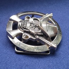 Western Cowboy Skull Head & Revolvers Metal Belt Buckle x Silver Star