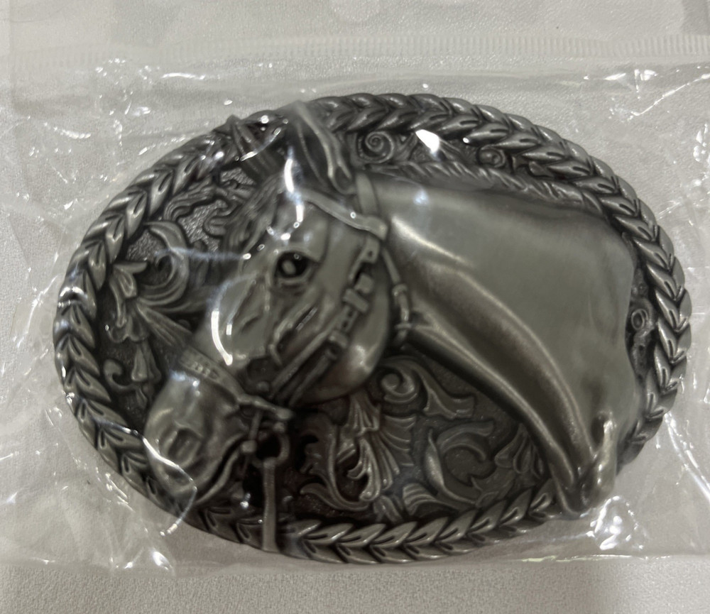 Metal Belt Buckle Horse Head 3-1/2&Prime; x 2-1/2&Prime; NEW