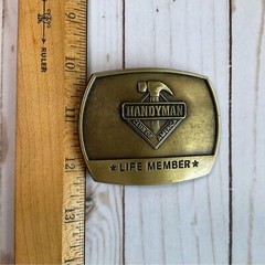 HANDYMAN CLUB OF AMERICA Life Member Vintage Brass Belt Buckle Hammer 1996