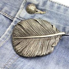 Large Feather Detailed Rustic Silver Vintage Look Oval Belt Buckle