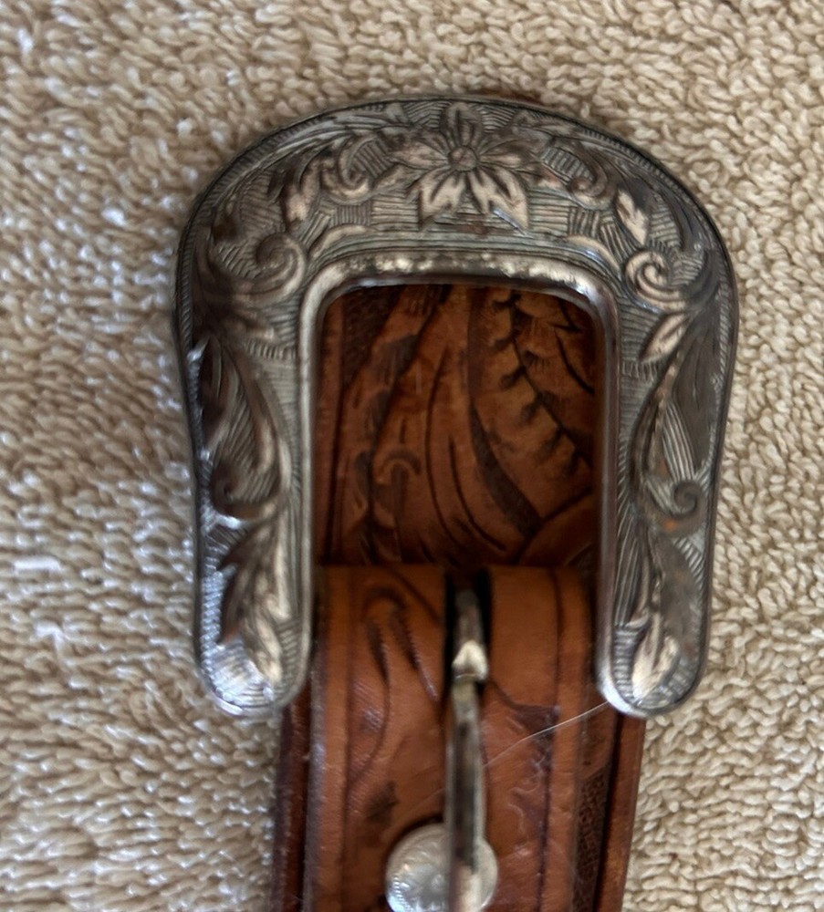 Western Vintage Men&rsquo;s Belt Buckle Custom Personalized Monogrammed Leather Belt