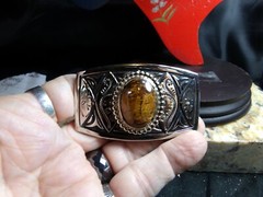 Men&rsquo;s Small Belt Buckle & Genuine Tiger Eye Stone 1 5/8&Prime; X 1 5/8&Prime; fits 1&Prime; Belt