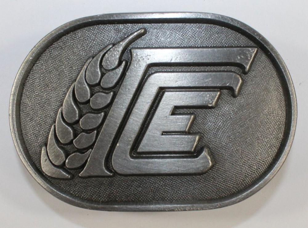 CLASSIC BELT BUCKLE FARMERS COOP EQUITY CO « SWAYZE » LMT ED #139 OF 700 BB18
