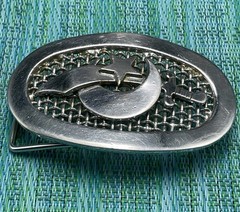 Vtg Shriners Belt Buckle Silver Tone Mesh Backdrop – Sword Moon Stars – Oval