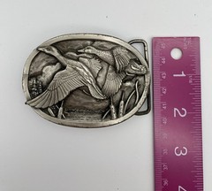 VTG Siskiyou Flying Geese Pewter Belt Buckle Wildlife Waterfowl USA Ducks