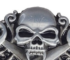 Unbranded Silver And Black Metal Skull w/ Swords Belt Buckle