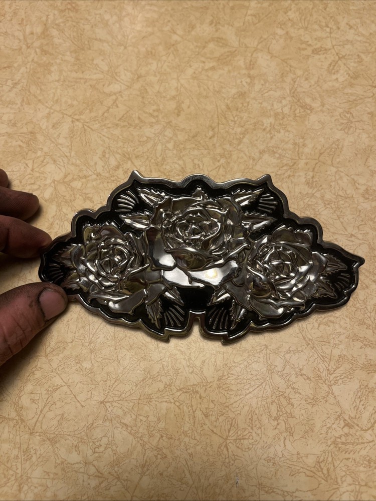 Famous Stars and Straps Wide Belt Buckle with Flower Rose Bouquet Design