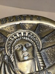 Vintage belt buckle Centenennial Statue of Liberty 1886 1986