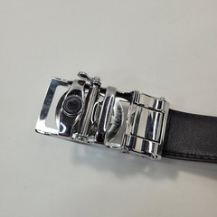 Men&rsquo;s Wolf Head Fashion Belt Silver Buckle Black