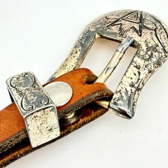 Mens Vintage Western Belt 29-34 Leather Brown Painted Coin Concho