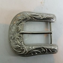 Belt Buckle Flower Design One And A Half Inch Belt 4 Cm