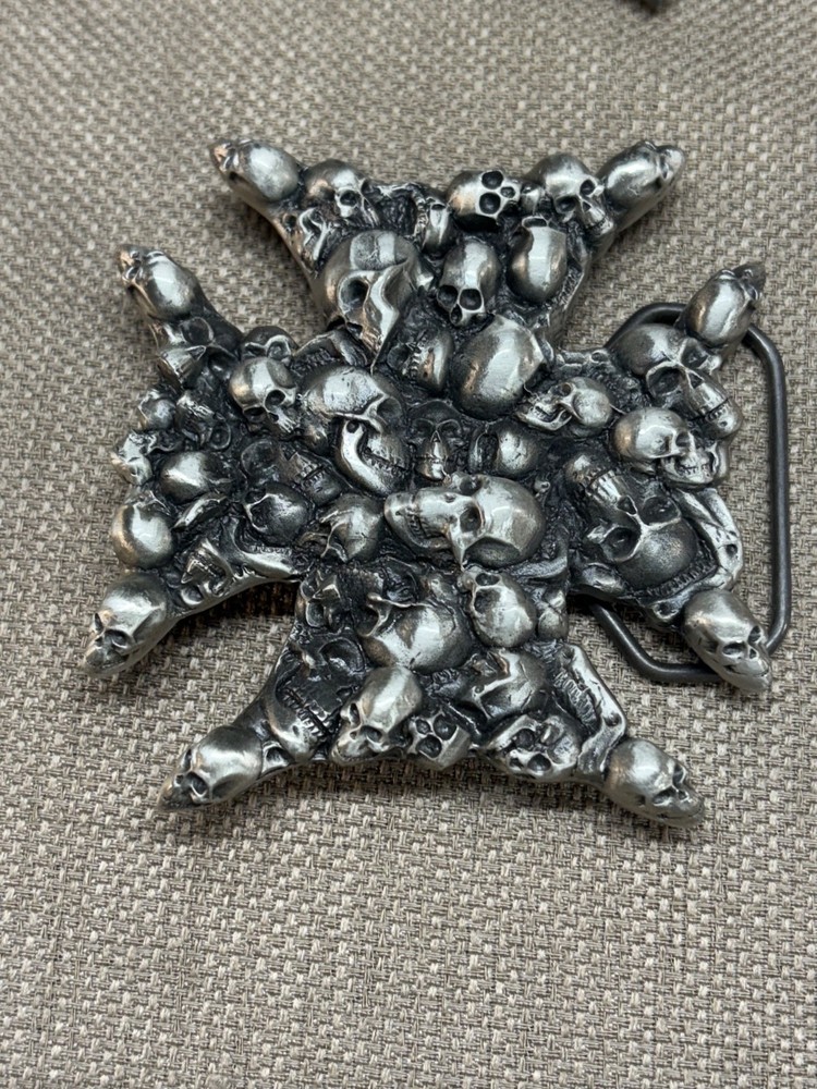 Skull & Cross Belt Buckle # 4640 Great American Products Texas Skulls