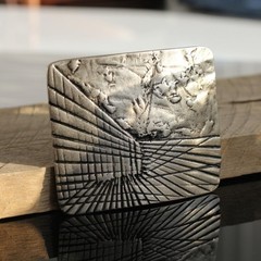 Perspective Lines Belt Buckle with Textured Relief in Antique Silver Look