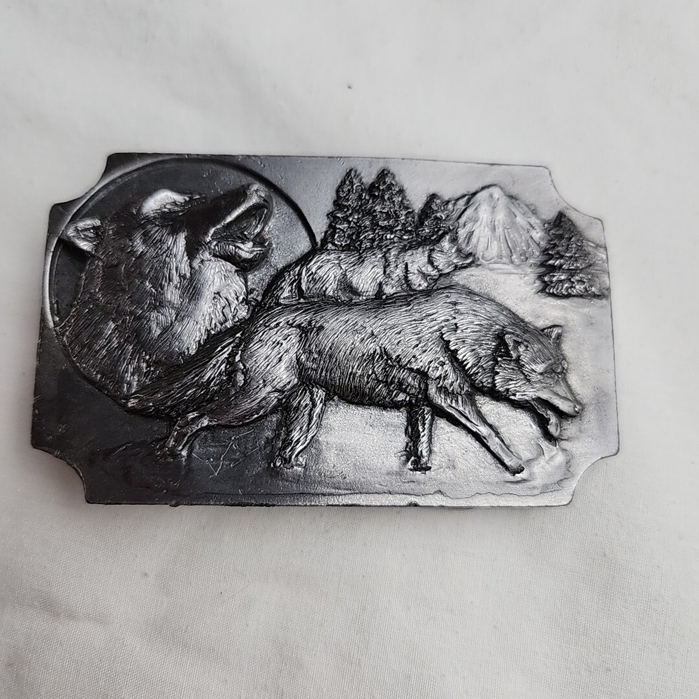 Vintage Wolves Belt Buckle Rectangle 1991 Arroyo Grande 3.25in By 2in Made USA