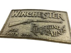 1970s Vtg WINCHESTER Guns belt buckle “Repeating Arms” WESTERN BRASS Tone