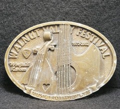 WJ15161 VINTAGE 2002 **WALNUT VALLEY FESTIVAL** BLUEGRASS MUSIC MENS BELT BUCKLE