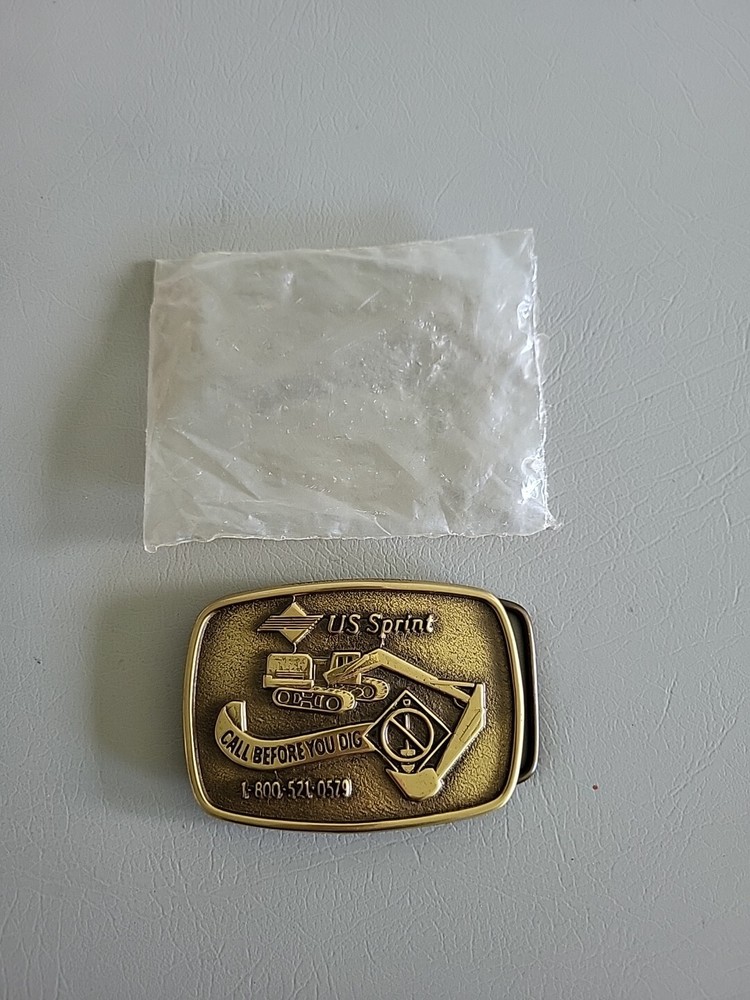 Vintage 1980s US SPRINT CALL BEFORE YOU DIG SOLID BRASS BELT BUCKLE