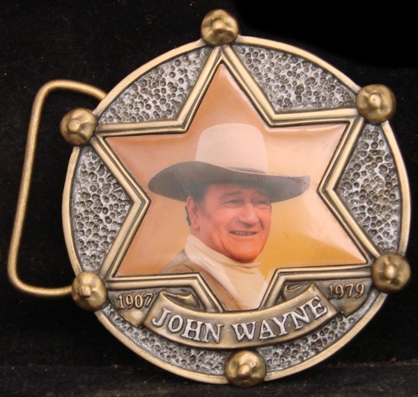 WB01185 *NOS* 2010 BRADFORD EXCHANGE **JOHN WAYNE – SHERIFF&rsquo;S BADGE** BUCKLE