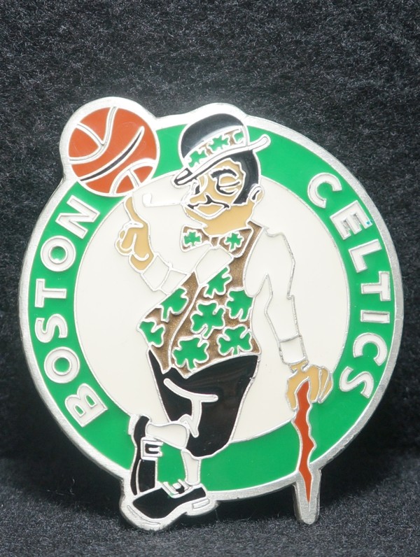 WI09102 *NOS* VINTAGE 2004 *BOSTON CELTICS* PROFESSIONAL BASKETBALL BELT BUCKLE