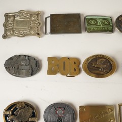 19x Vintage & Modern Belt Buckles w/ Various Themes 32313