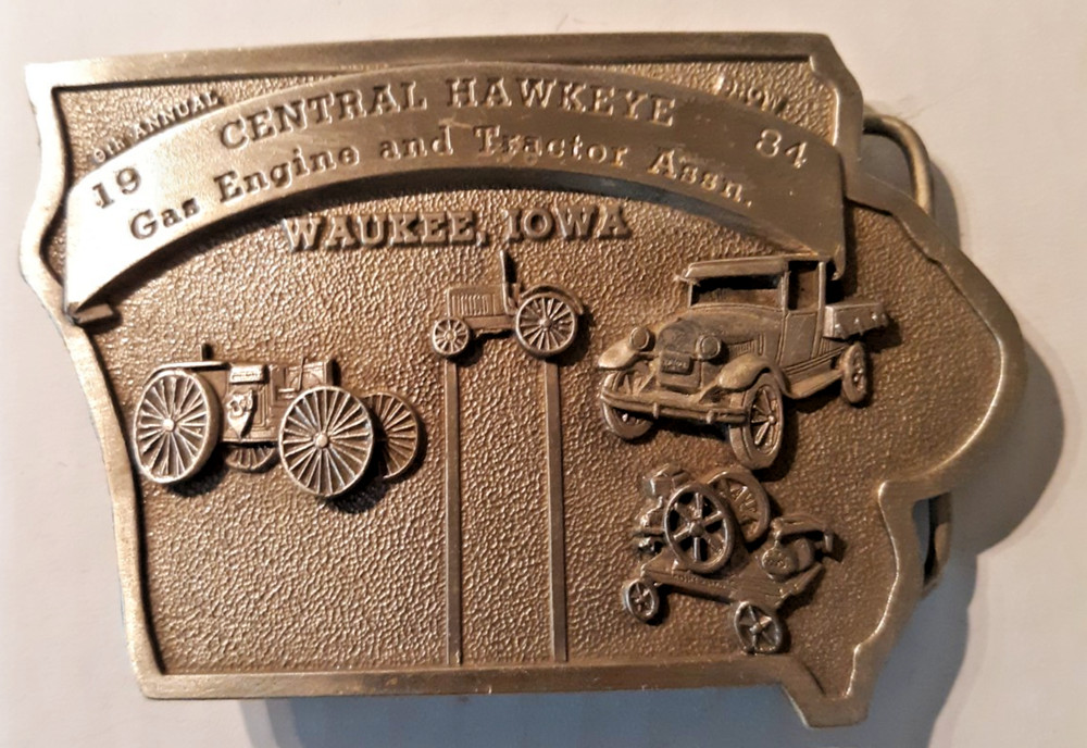 belt buckle 1984 Central Hawkeye Gas Engine & Tractor Waukee Iowa silver 4&Prime; long