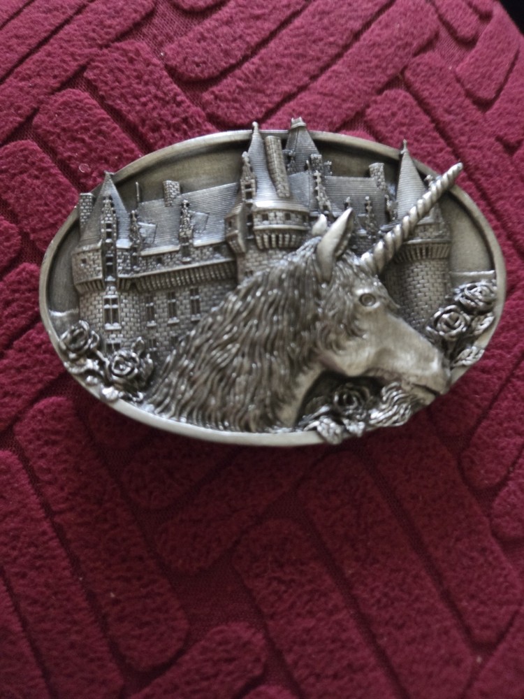 Vintage 1983 Bergamot Brass Works Model V-48 -Castle Unicorn Belt Buckle USA